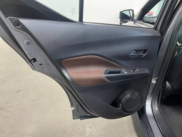 Used 2024 Nissan Kicks SR FWD image 19
