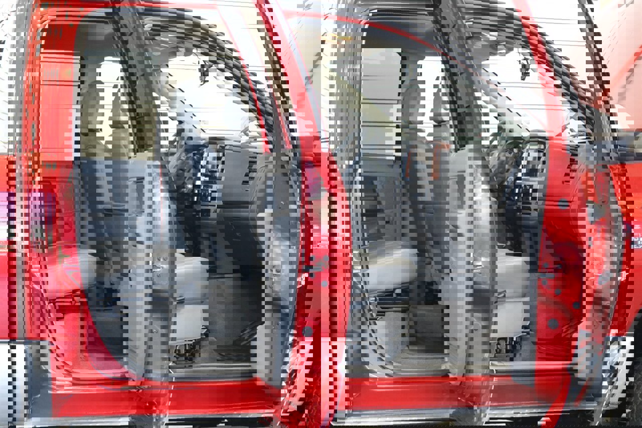 Used 2006 Dodge Ram 2500 Truck Laramie w/ Trailer Tow Group image 47