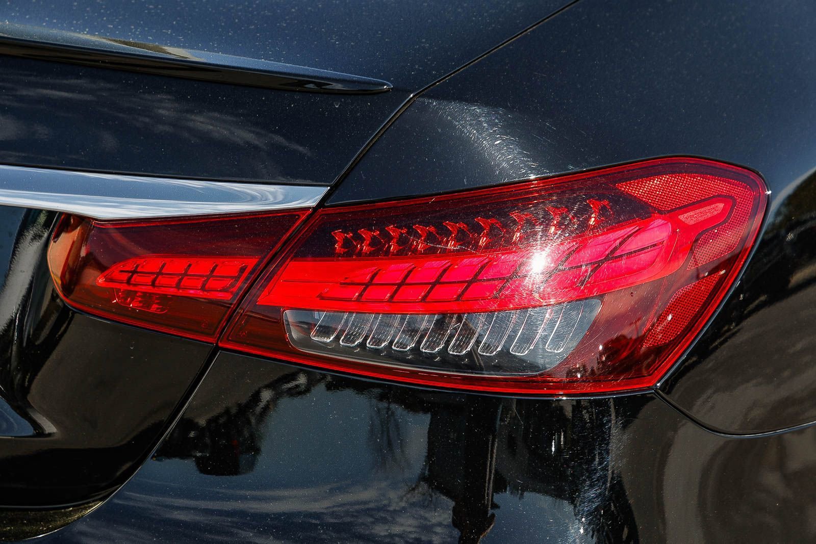 Used 2022 Mercedes-Benz E 350 Sedan image 8