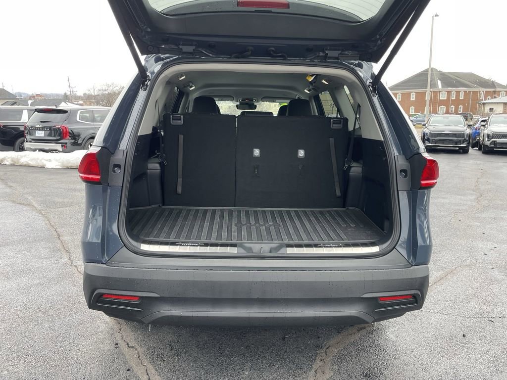 Used 2025 Toyota Grand Highlander AWD image 38