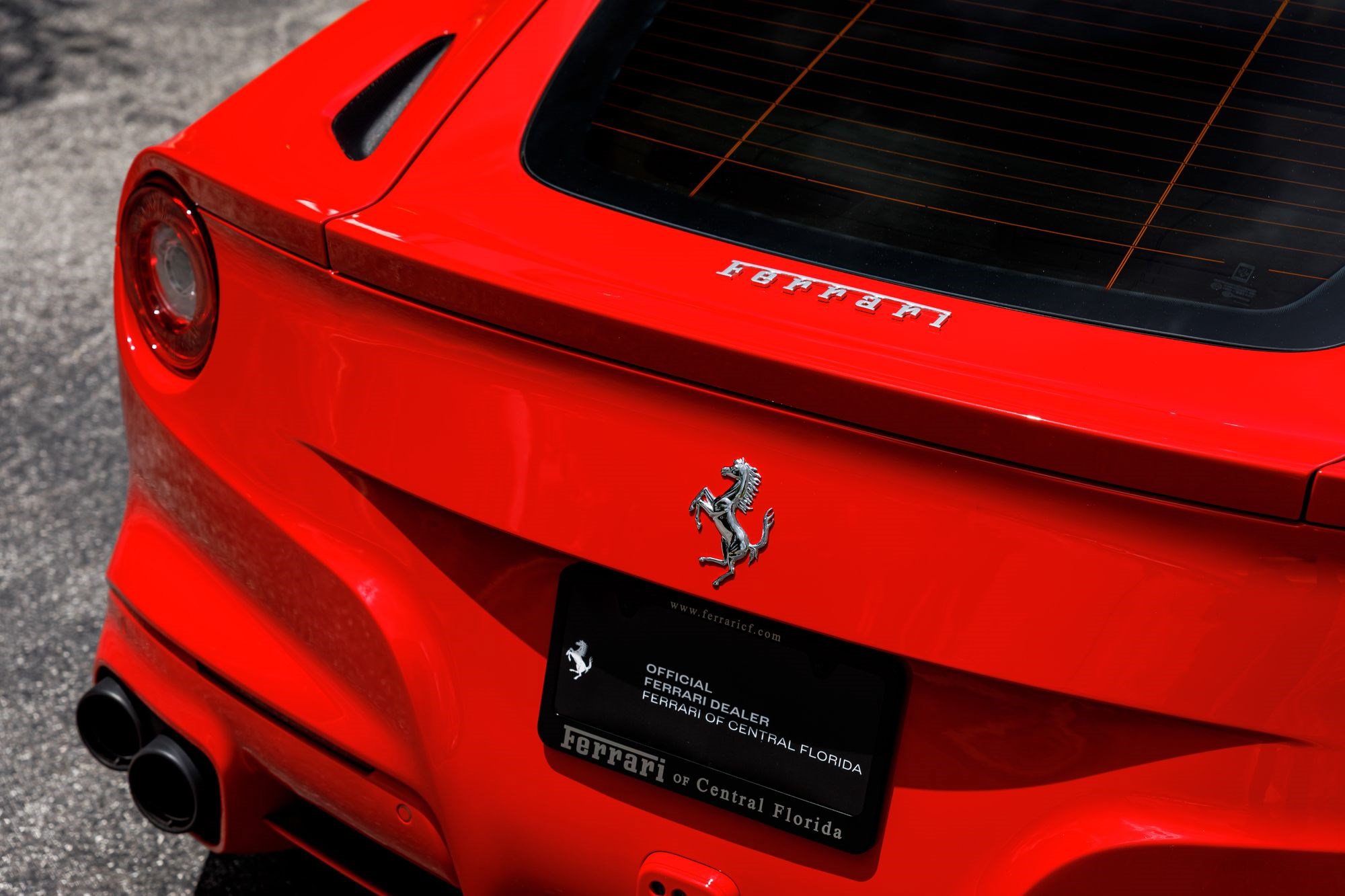 Used 2016 Ferrari F12 Berlinetta RWD image 52