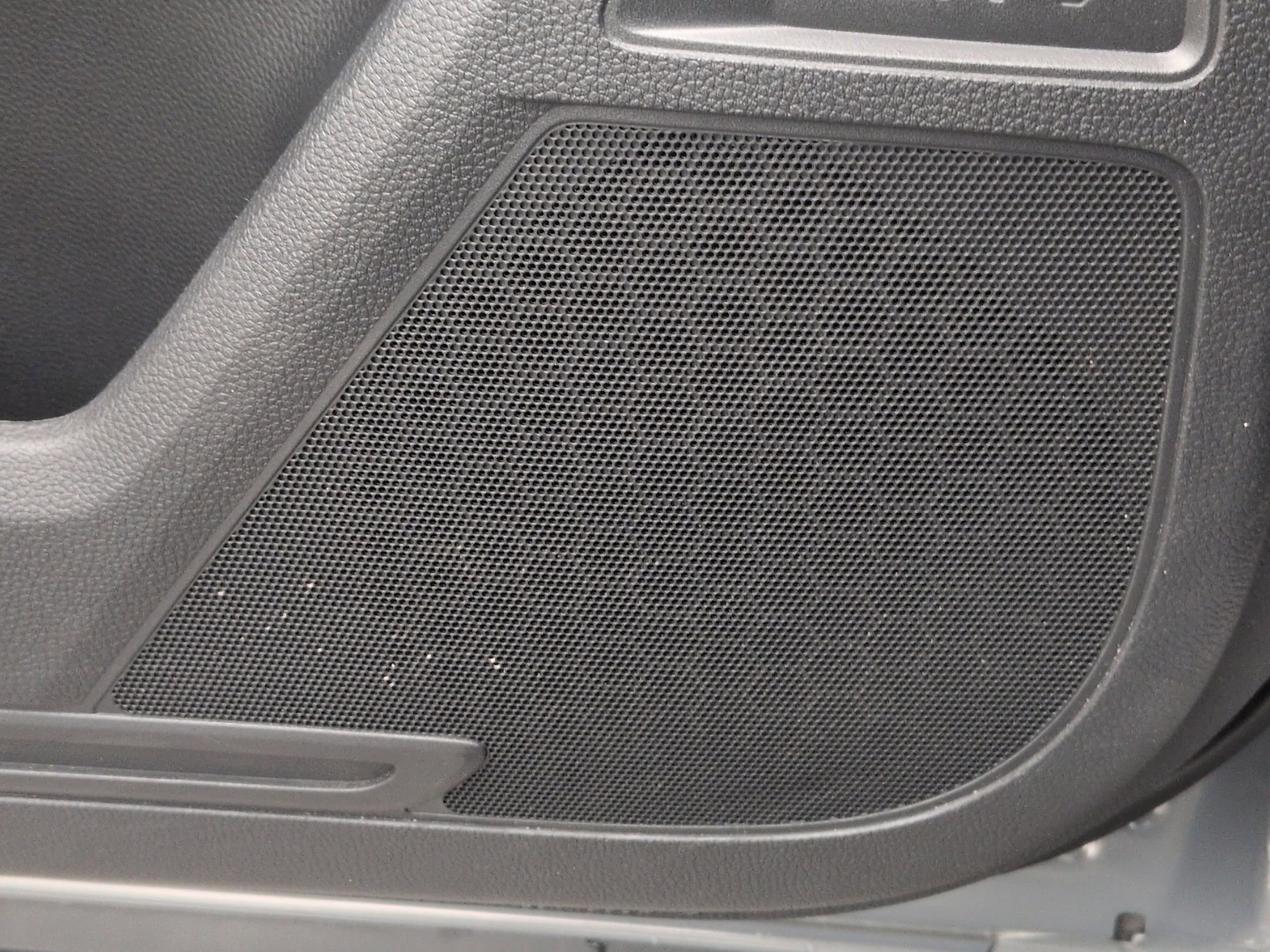 Used 2025 Honda CR-V EX-L image 15
