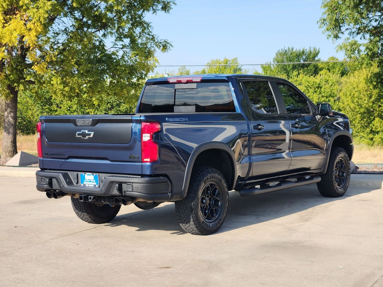 Used 2023 Chevrolet Silverado 1500 ZR2 w/ ZR2 Bison Edition AWD/4WD image 5