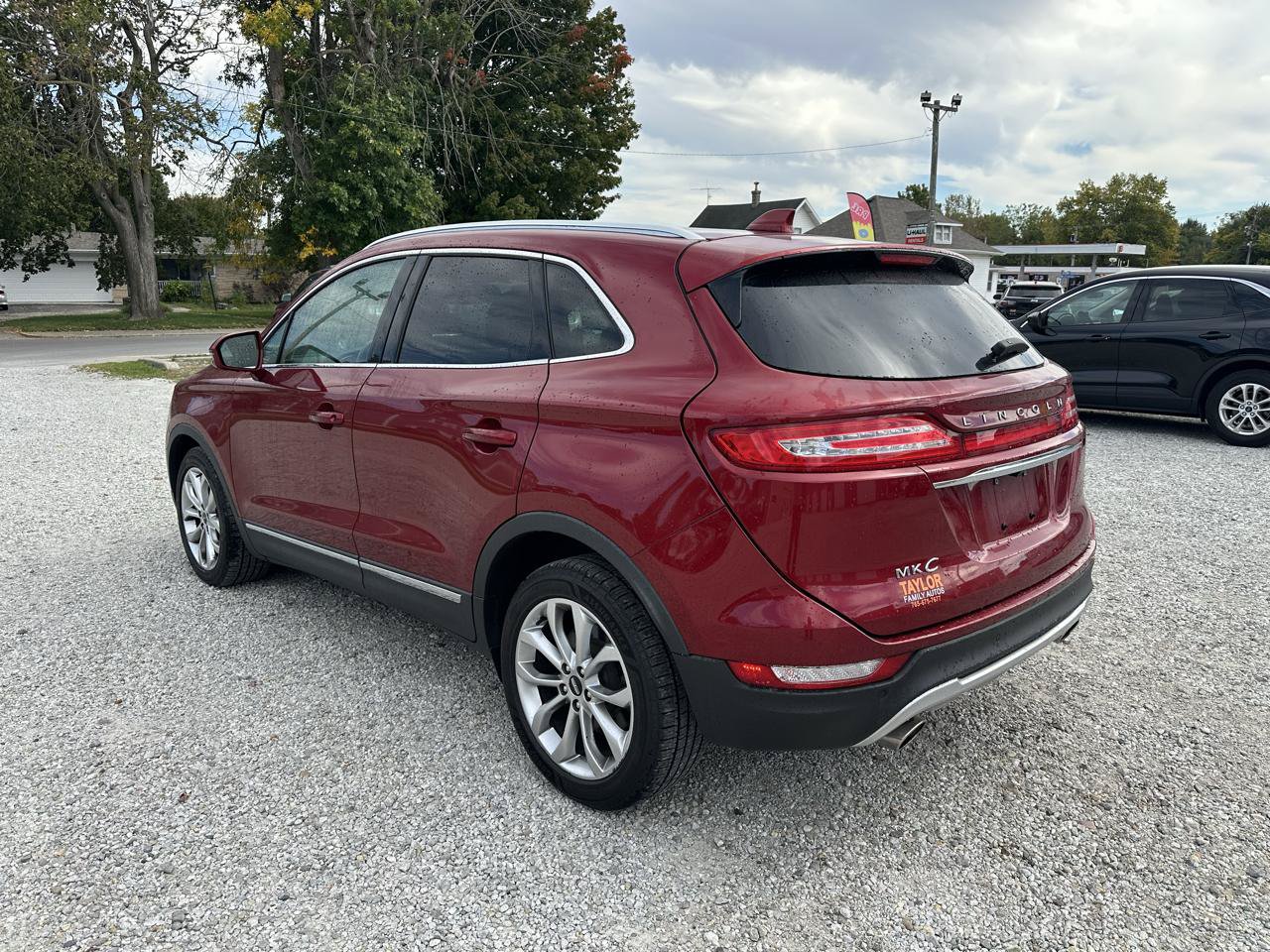 Used 2019 Lincoln MKC Select w/ Select Plus Package FWD image 6