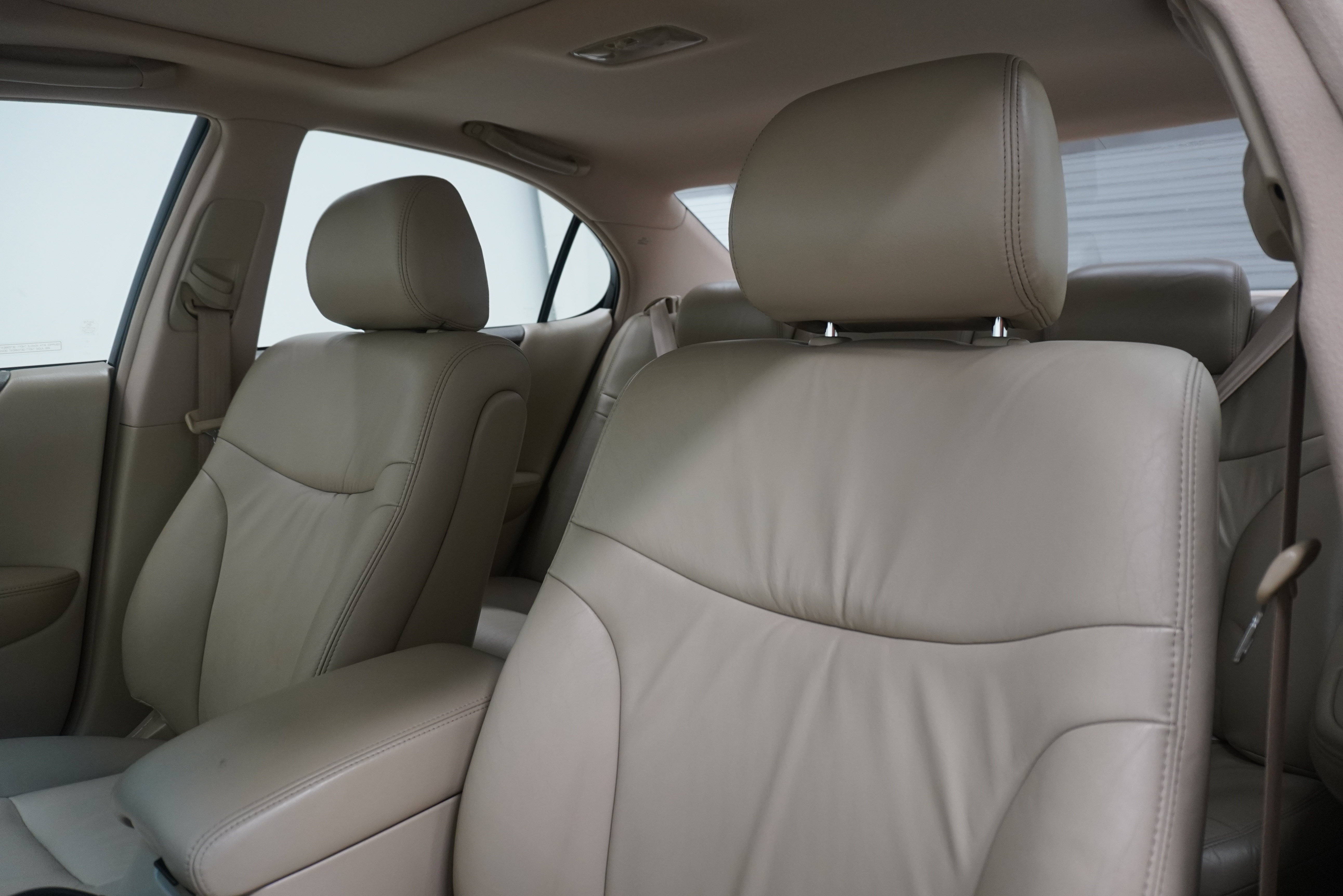 Used 2003 Lexus ES 330 FWD image 11
