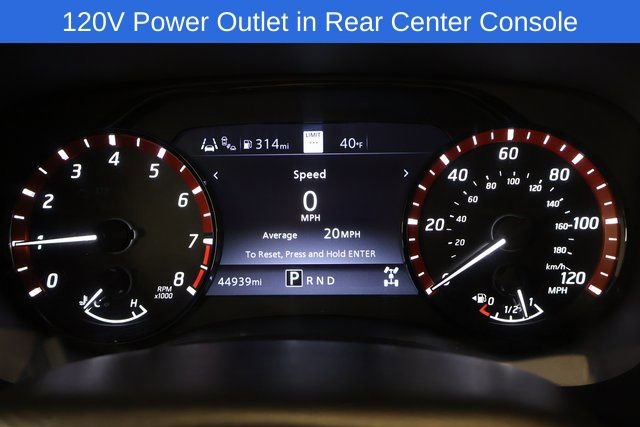 Used 2022 Nissan Frontier PRO-4X image 17