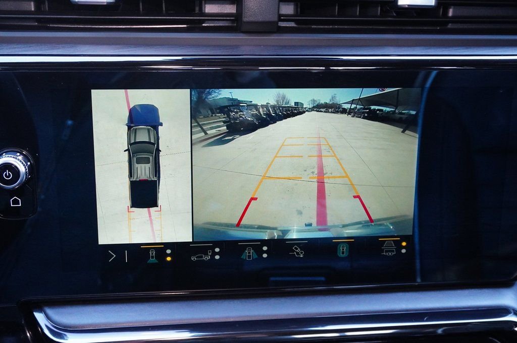 Used 2023 GMC Sierra 1500 AT4X image 16