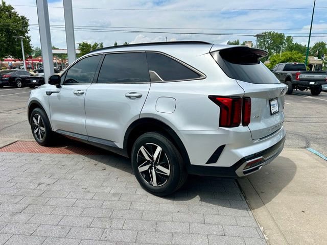 Used 2021 Kia Sorento EX w/ Panoramic Sunroof Package AWD/4WD image 5