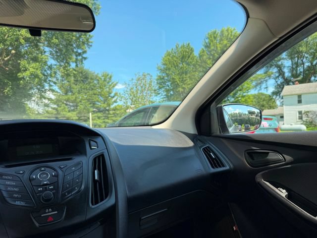 Used 2013 Ford Focus S FWD image 10