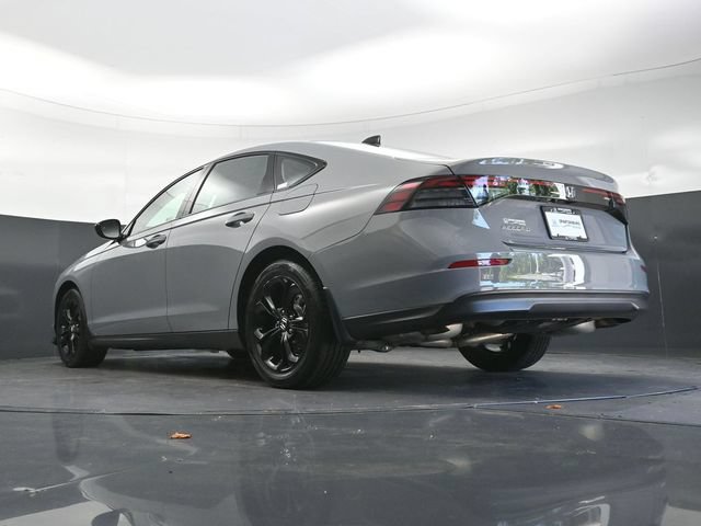 Certified 2025 Honda Accord SE image 30