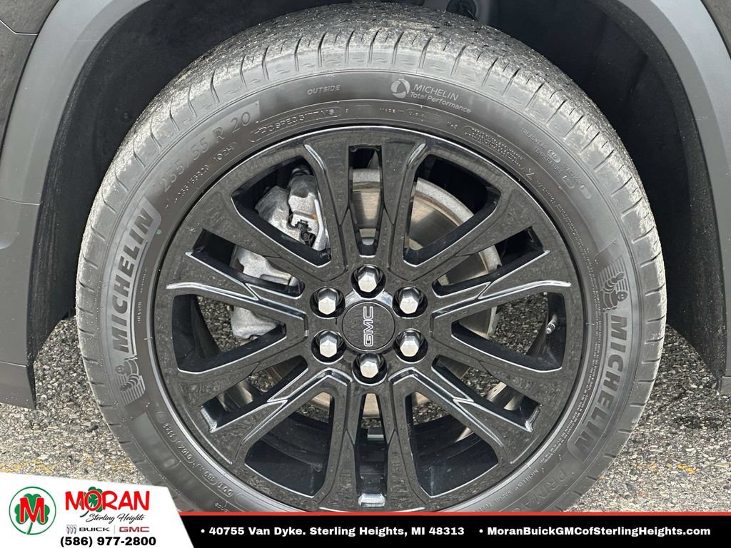 Certified 2023 GMC Acadia SLT w/ Elevation Edition AWD/4WD image 9