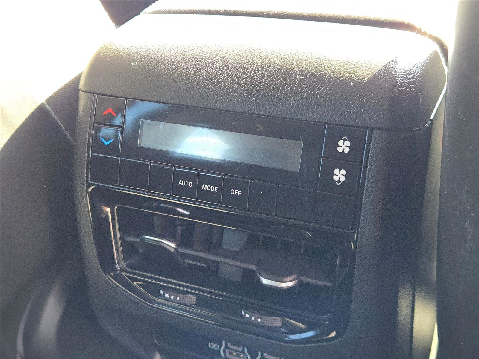 Certified 2023 Jeep Grand Cherokee L Laredo image 12