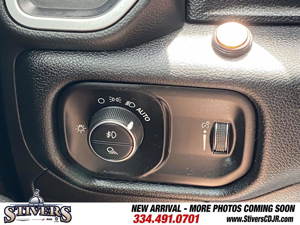 Used 2022 RAM 1500 Big Horn AWD/4WD image 34