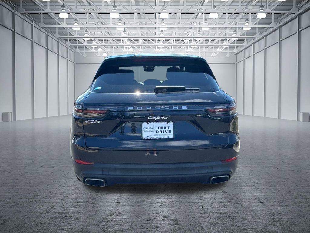 Used 2022 Porsche Cayenne Base image 6