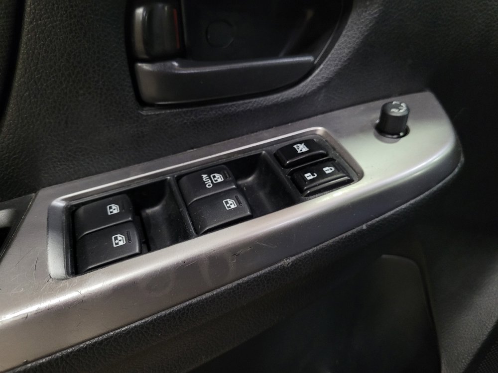 Used 2015 Subaru Impreza 2.0i AWD/4WD image 27