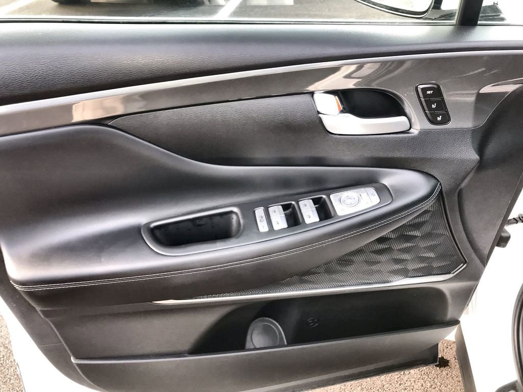 Used 2023 Hyundai Santa Fe Calligraphy w/ Cargo Package image 13