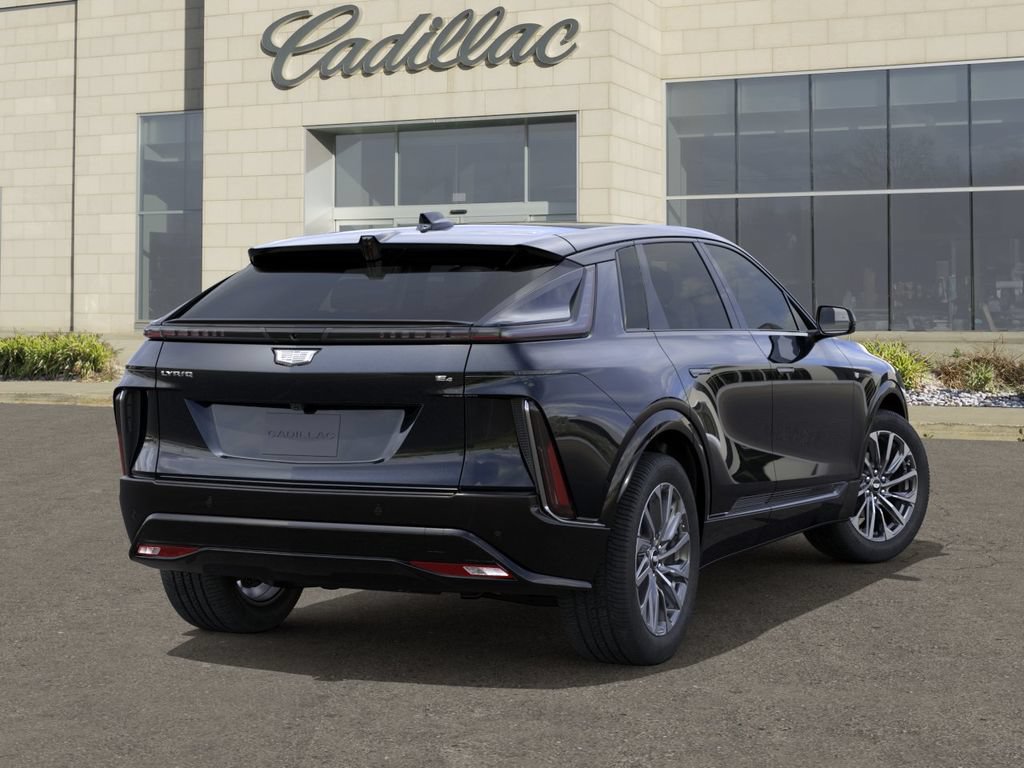 New 2027 Cadillac Lyriq Premium Sport w/ LPO, Floor Liner Package AWD/4WD image 4