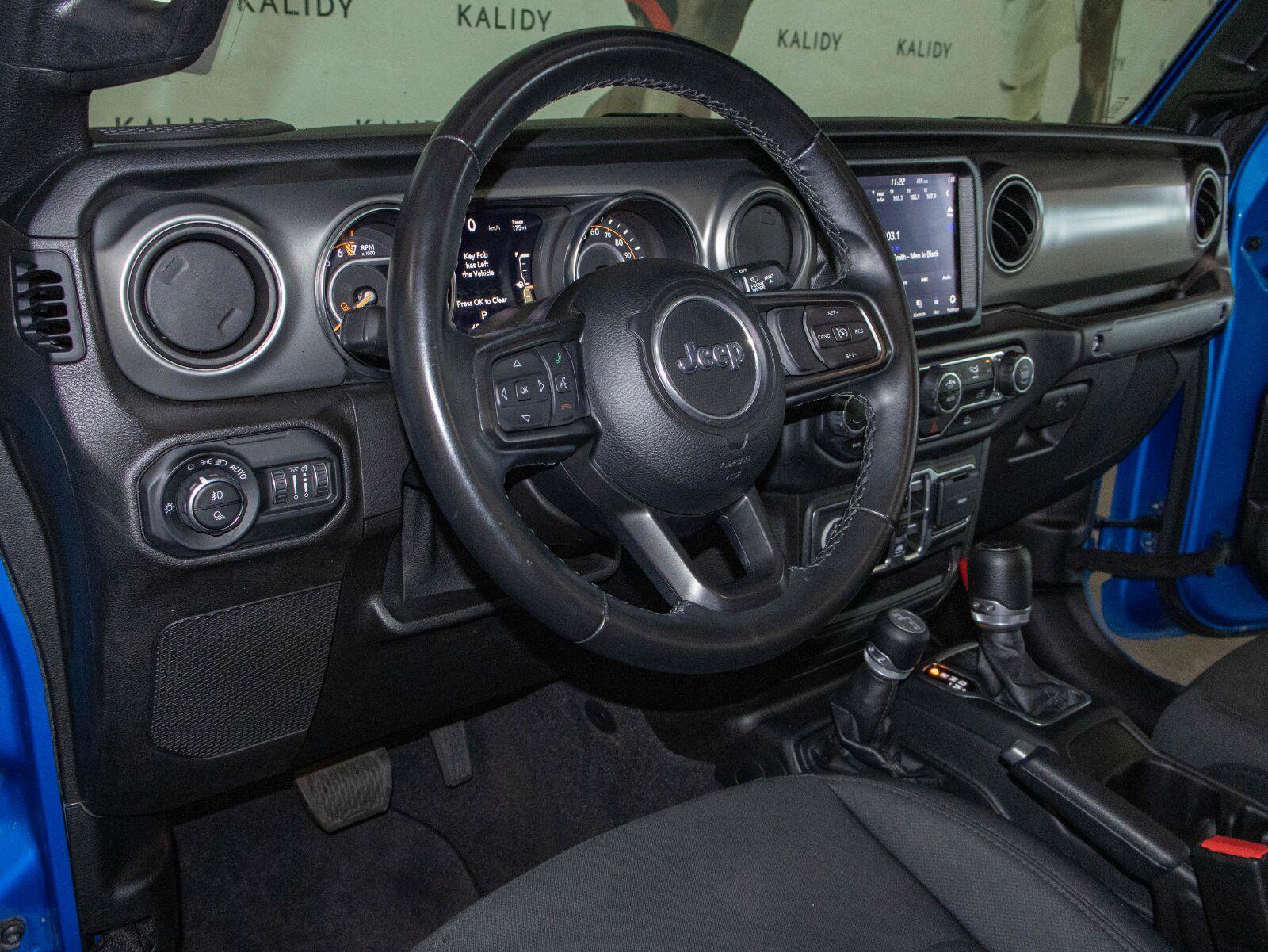 Used 2021 Jeep Gladiator Sport AWD/4WD image 6