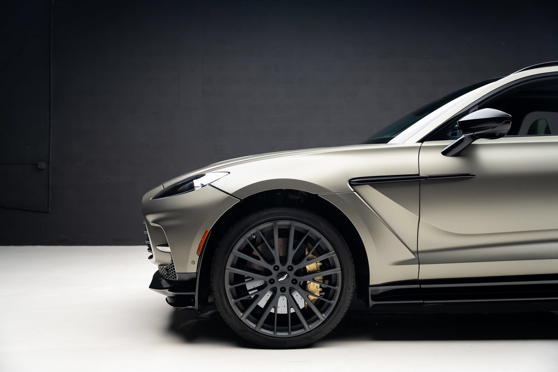 Used 2023 Aston Martin DBX 707 AWD/4WD image 18
