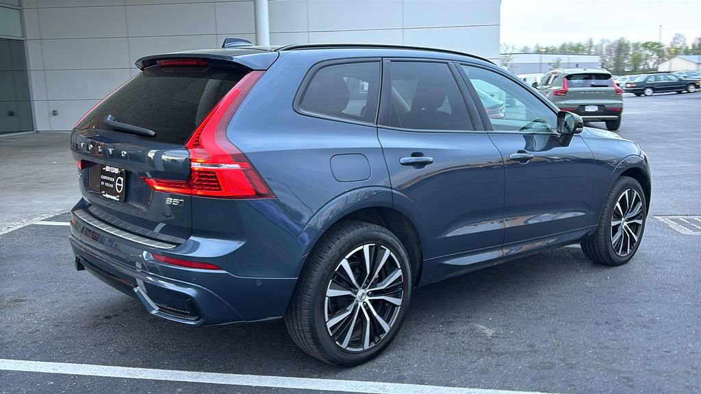 Used 2024 Volvo XC60 B5 Plus w/ Protection Package Premier image 28