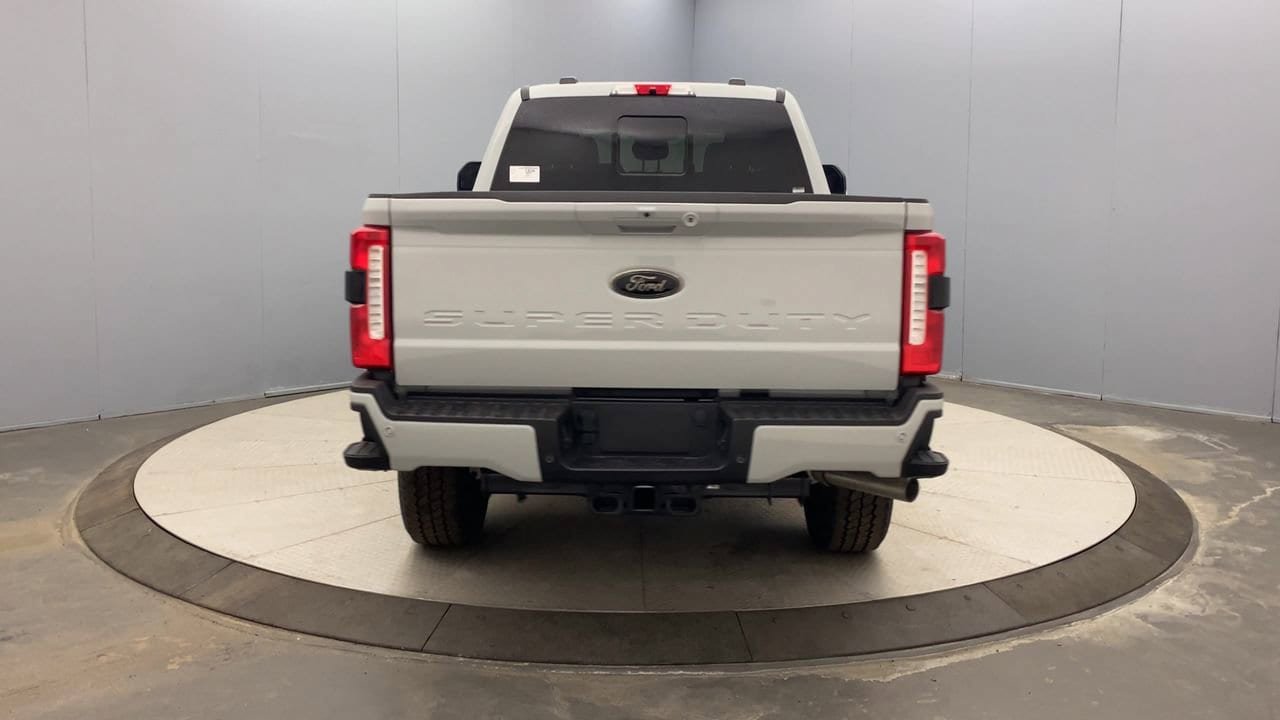 New 2026 Ford F350 XLT w/ XLT Premium Package AWD/4WD image 4