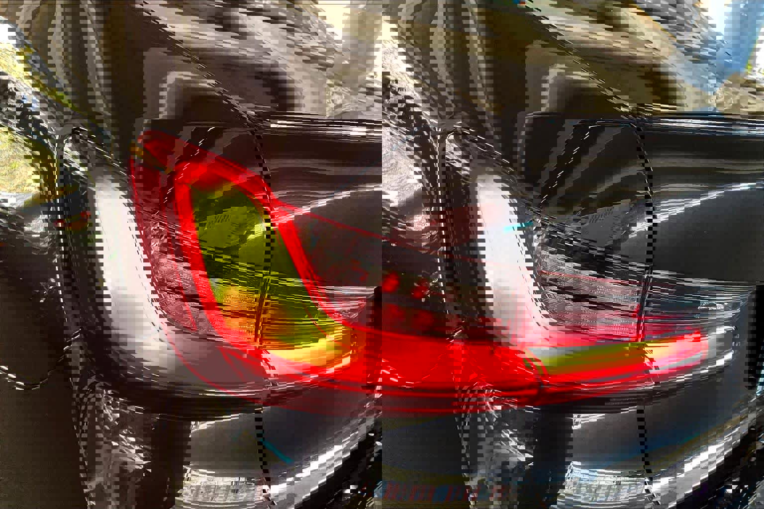 Used 2023 BMW 330i Sedan w/ M Sport Package image 28