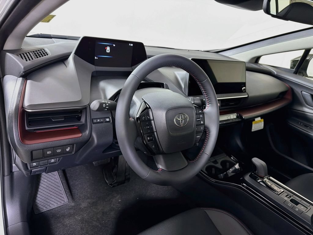 New 2027 Toyota Prius Plug-In Hybrid FWD image 9
