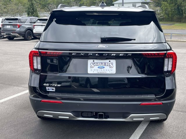 New 2027 Ford Explorer Active w/ Active Comfort Package AWD/4WD image 3