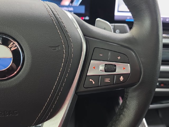 Certified 2025 BMW X5 xDrive40i w/ Parking Assistance Package AWD/4WD image 14