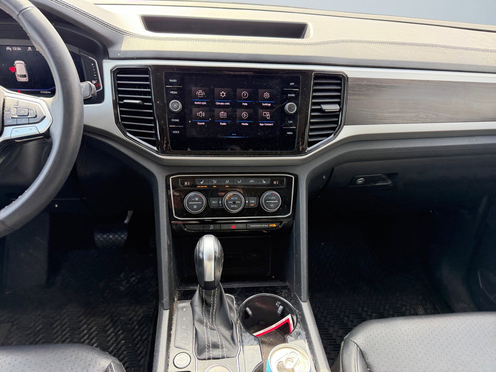 Used 2022 Volkswagen Atlas SE image 13