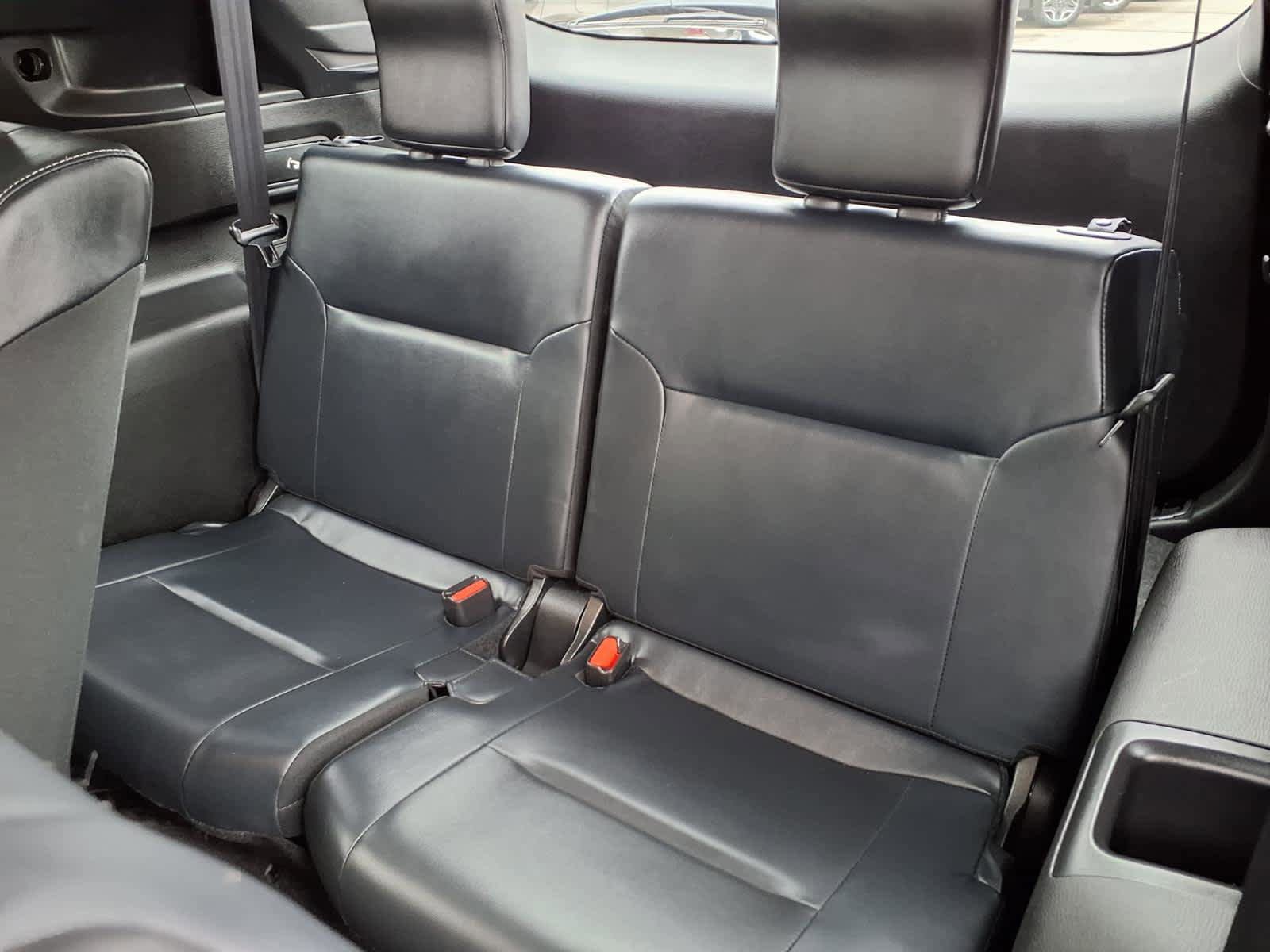 Used 2025 Mitsubishi Outlander SE FWD image 13