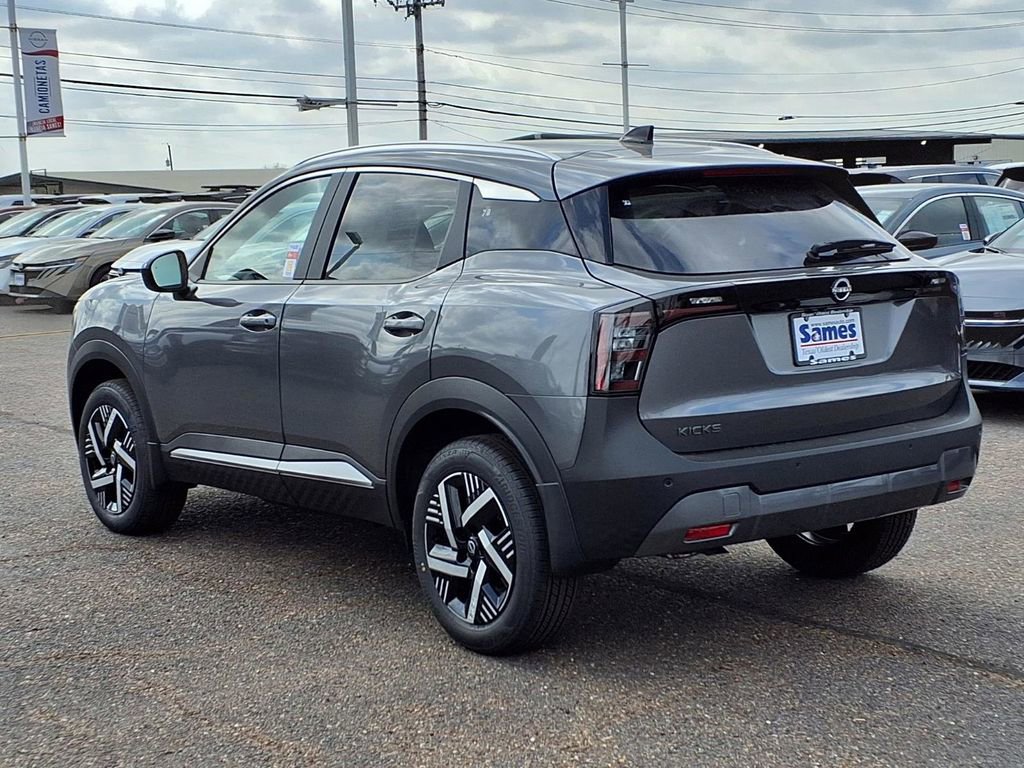 New 2026 Nissan Kicks SV w/ SV Premium Package image 5