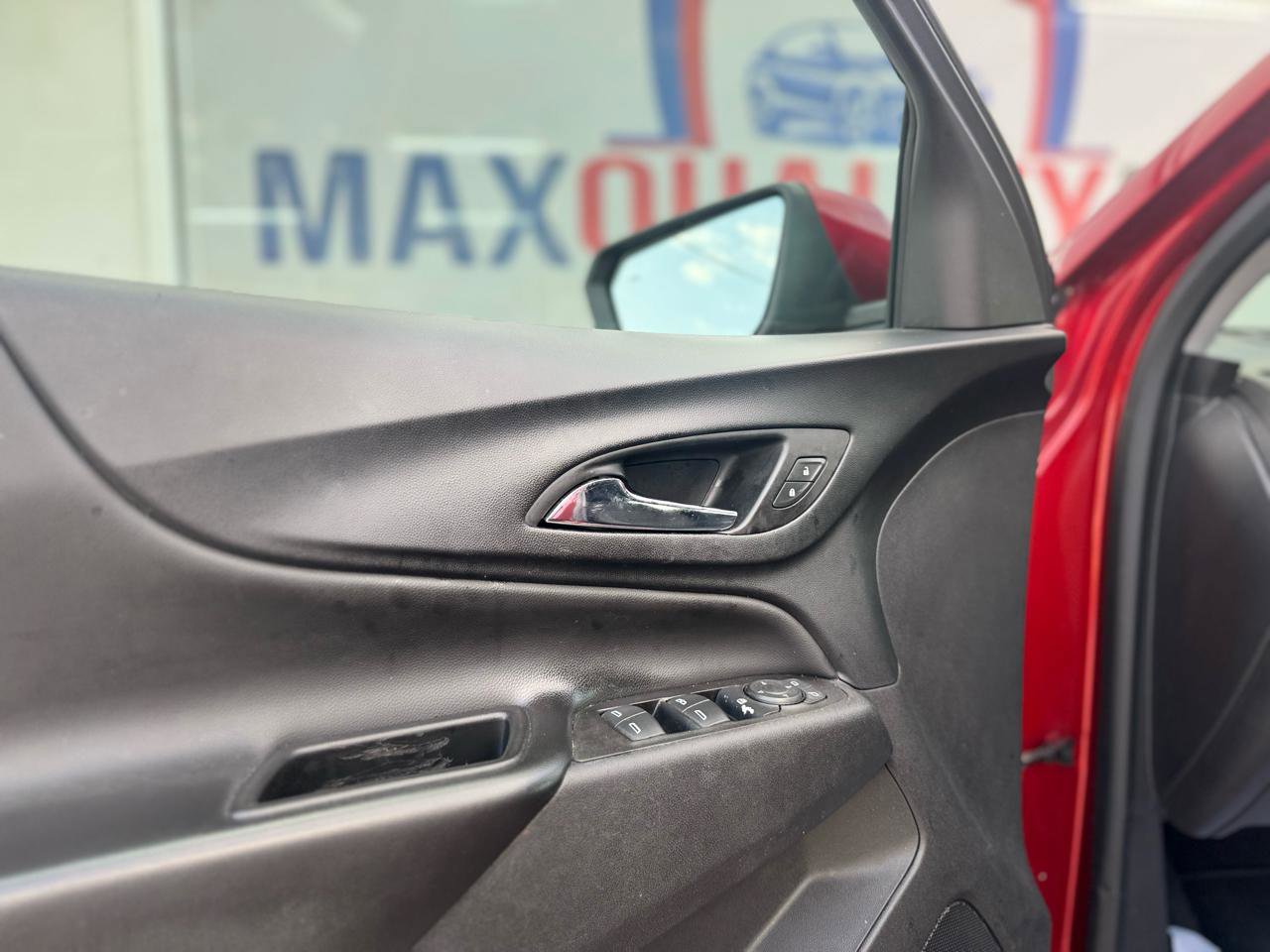 Used 2022 Chevrolet Equinox LT image 35