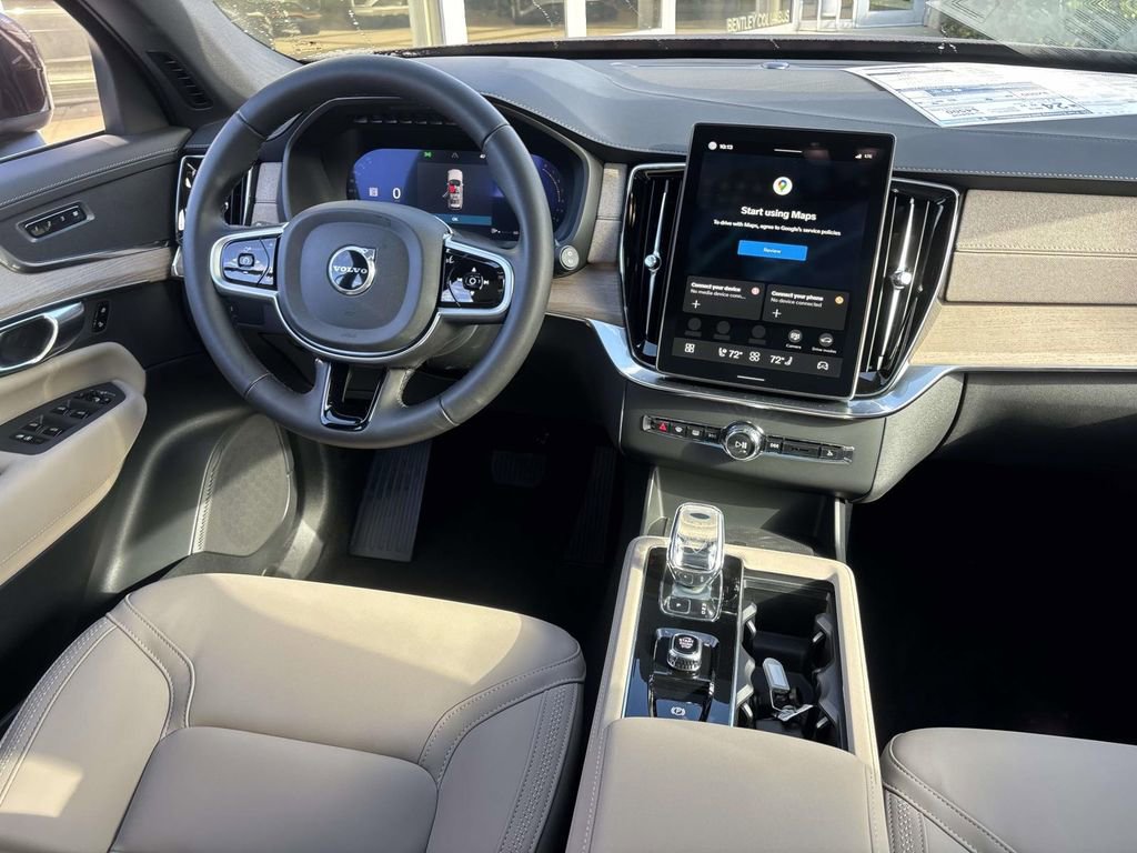 New 2026 Volvo XC90 B5 Core w/ Protection Package Premier image 30