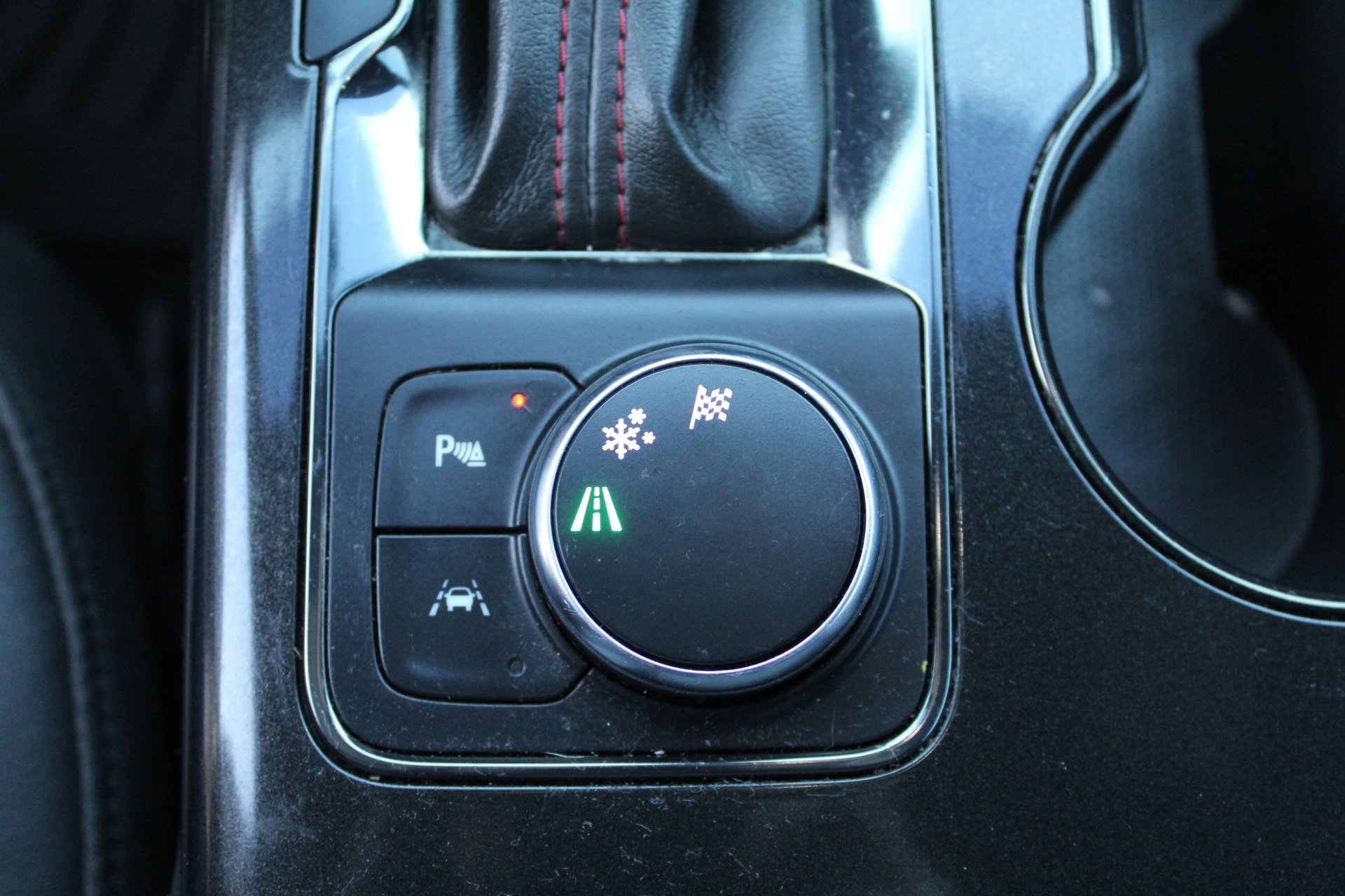 Used 2020 Chevrolet Blazer RS FWD image 53