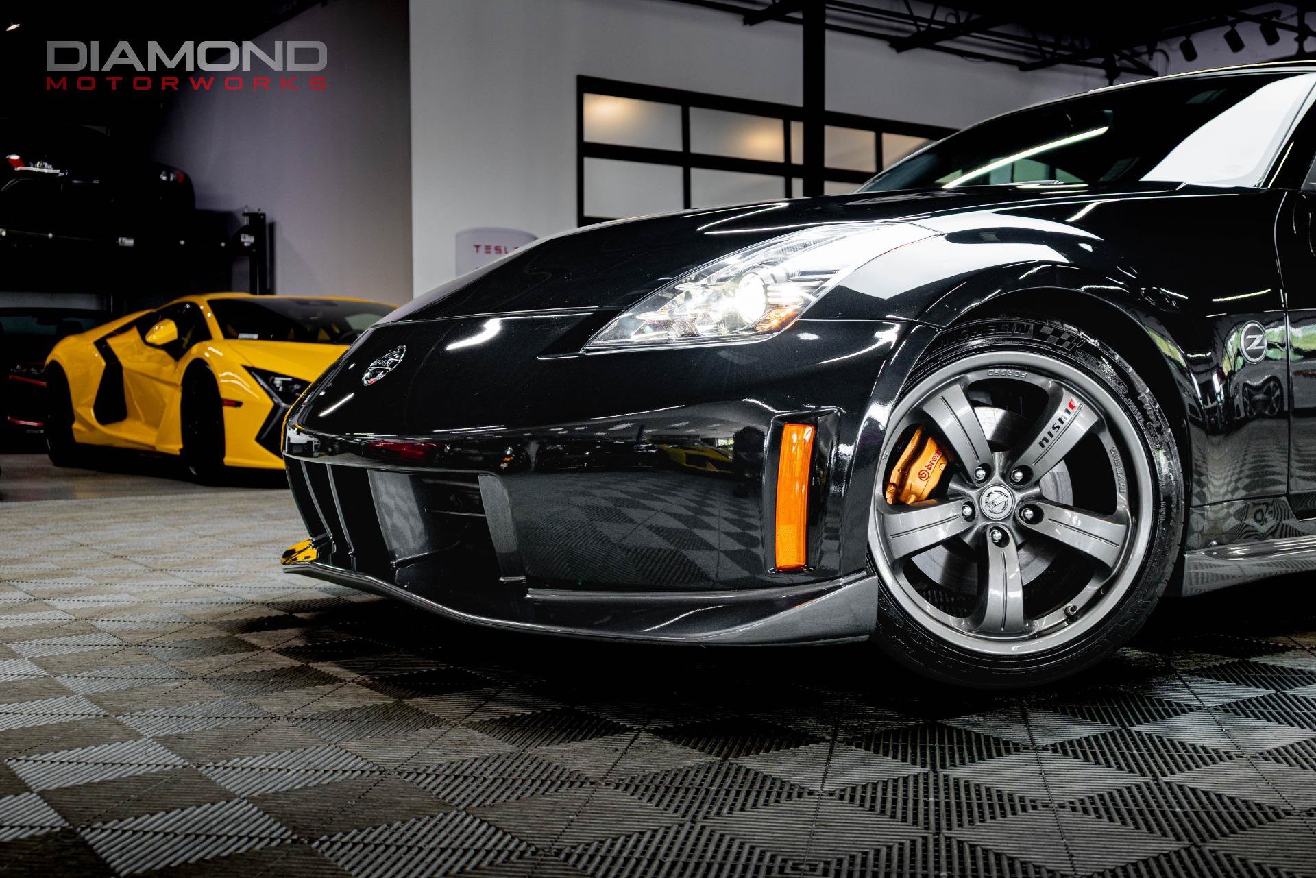 Used 2007 Nissan 350Z NISMO RWD image 4
