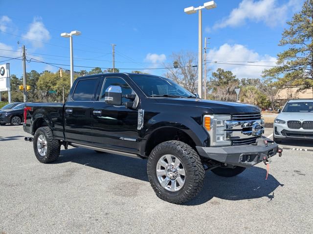 Used 2017 Ford F250 Platinum w/ Platinum Ultimate Package image 3