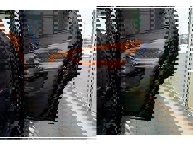 New 2026 BMW X5 M Competition w/ Executive Package image 79