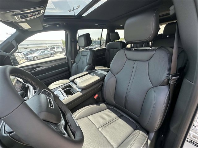 New 2025 Jeep Wagoneer Series II w/ Premium Group I image 5