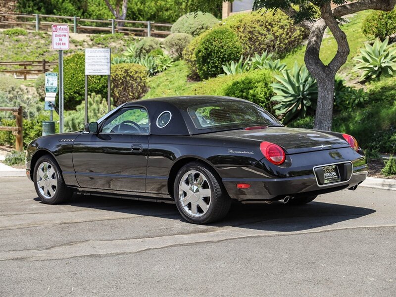 Used 2002 Ford Thunderbird RWD image 3