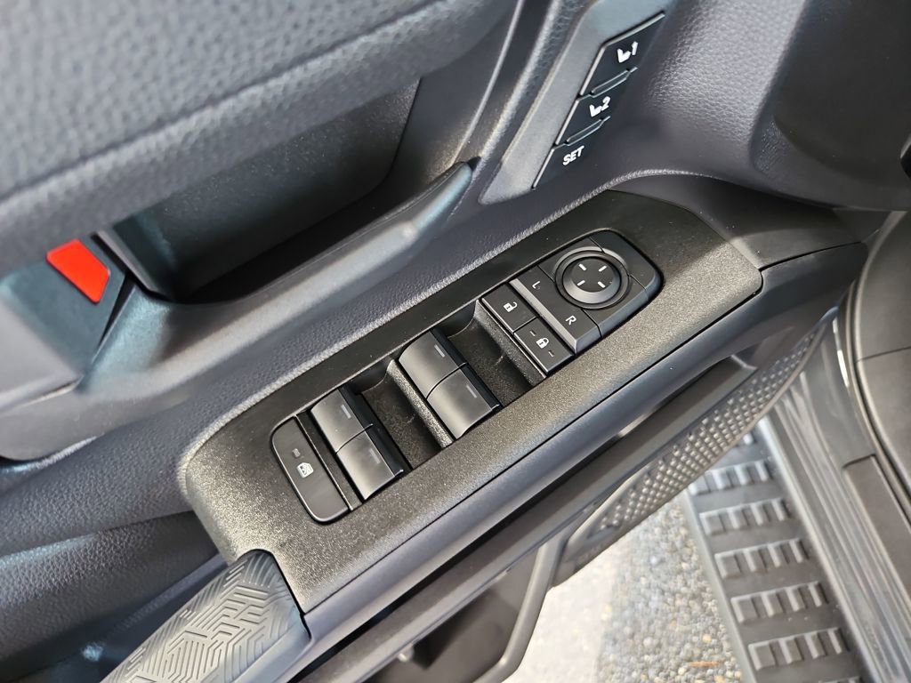 Used 2025 Toyota 4Runner TRD Off-Road Premium image 30