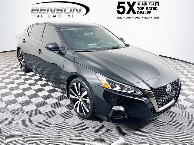 Used 2022 Nissan Altima 2.5 SR image 1