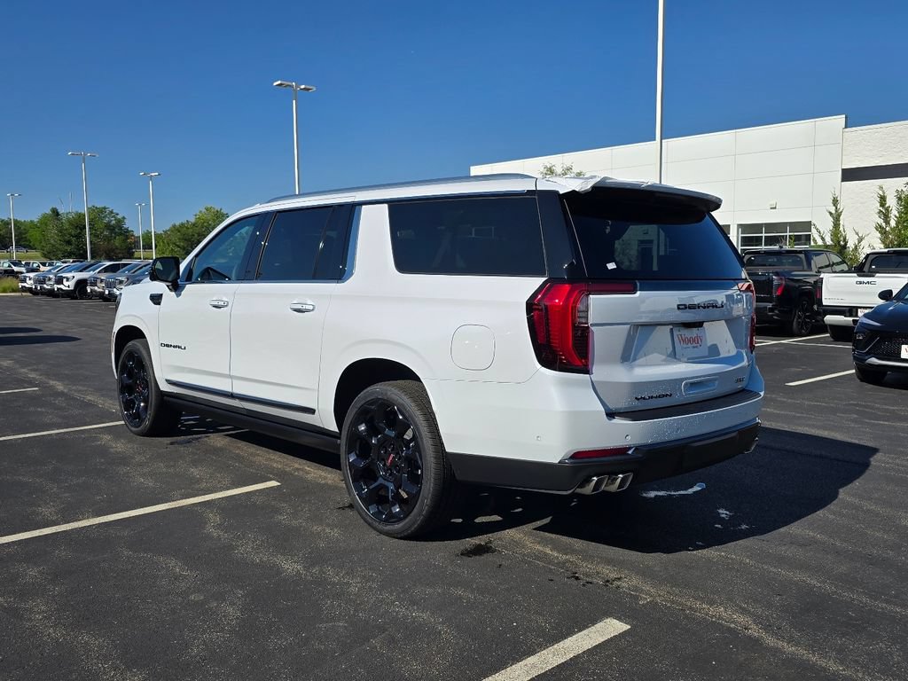 New 2026 GMC Yukon XL Denali Ultimate AWD/4WD image 9