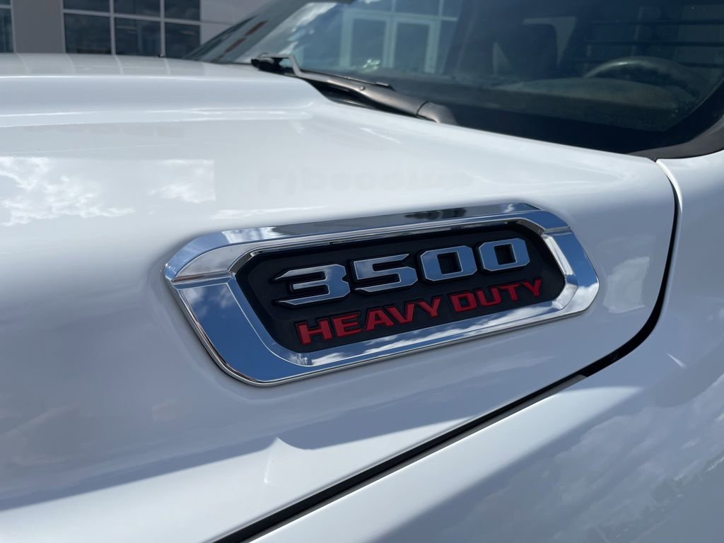 Used 2019 RAM 3500 Tradesman image 9