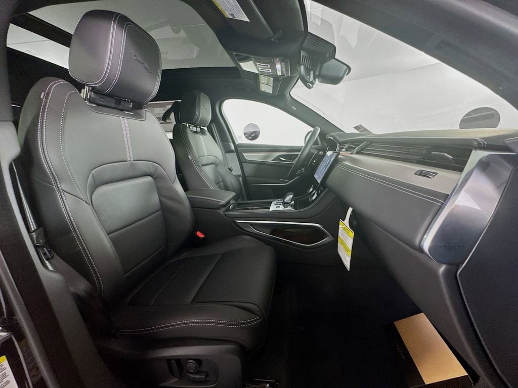 New 2026 Jaguar F-PACE R-Dynamic S image 28
