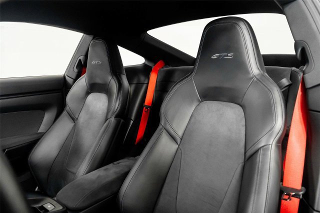 Used 2024 Porsche 911 Carrera GTS w/ Premium Package RWD image 3