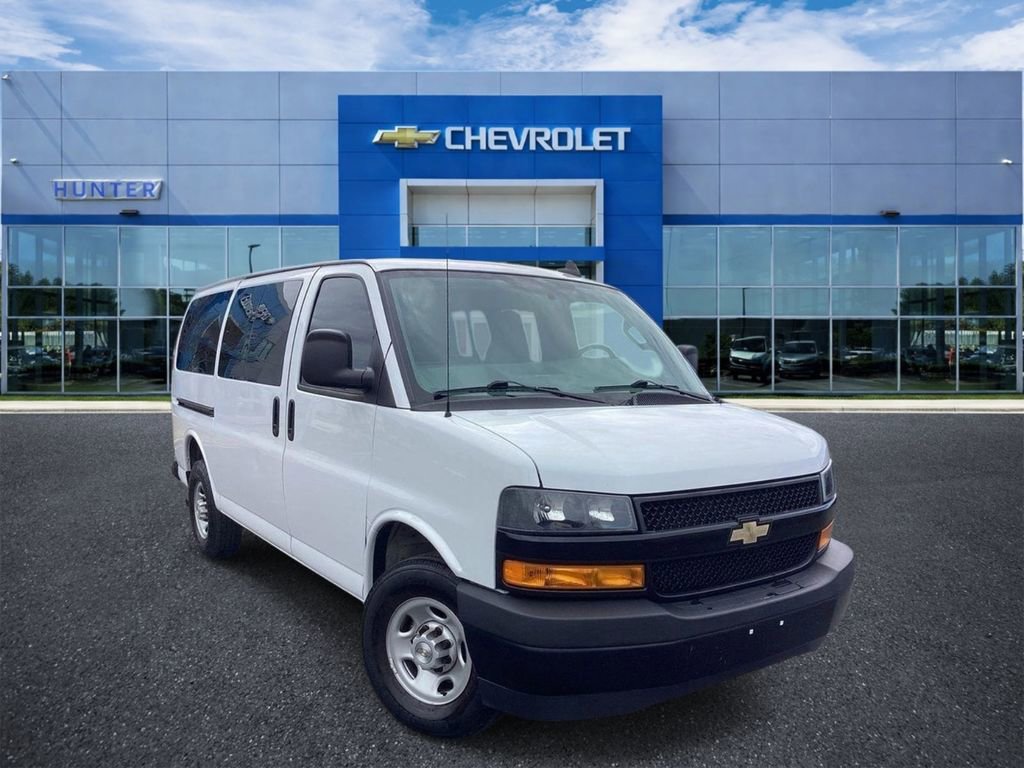 Used 2023 Chevrolet Express 3500 LS RWD image 1