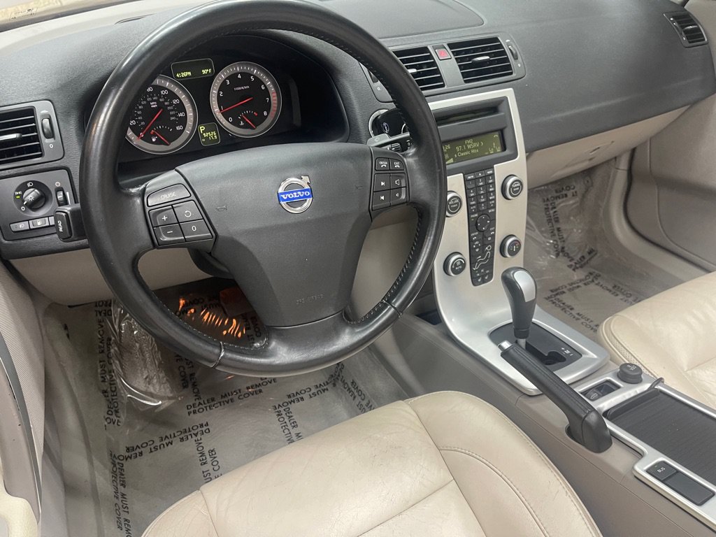 Used 2011 Volvo C70 T5 w/ Convenience Pkg FWD image 30
