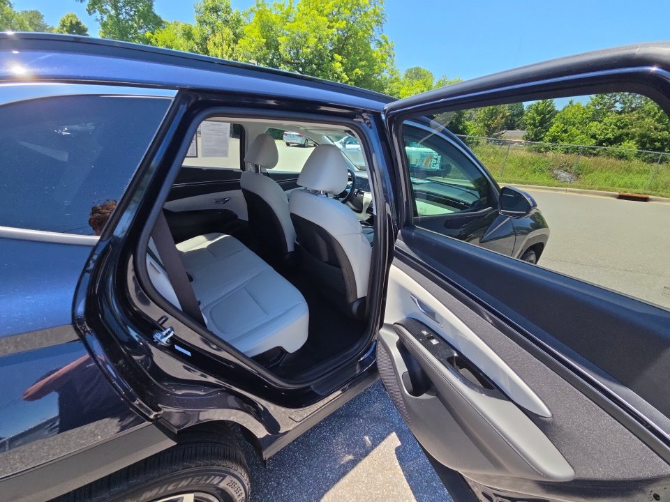 Used 2024 Hyundai Tucson Limited AWD/4WD image 33