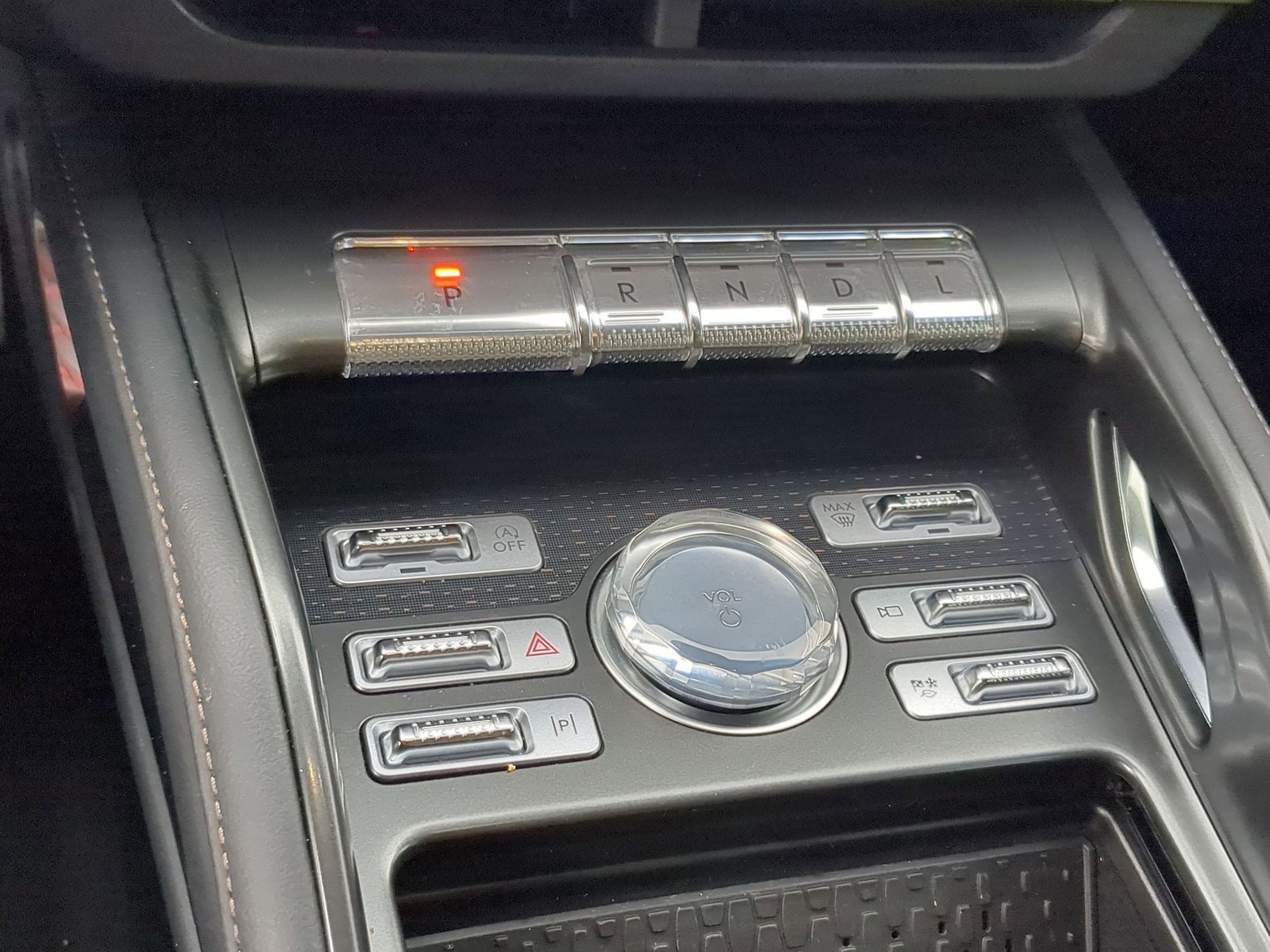 Used 2024 Lincoln Nautilus Reserve w/ Equipment Group 202A image 19